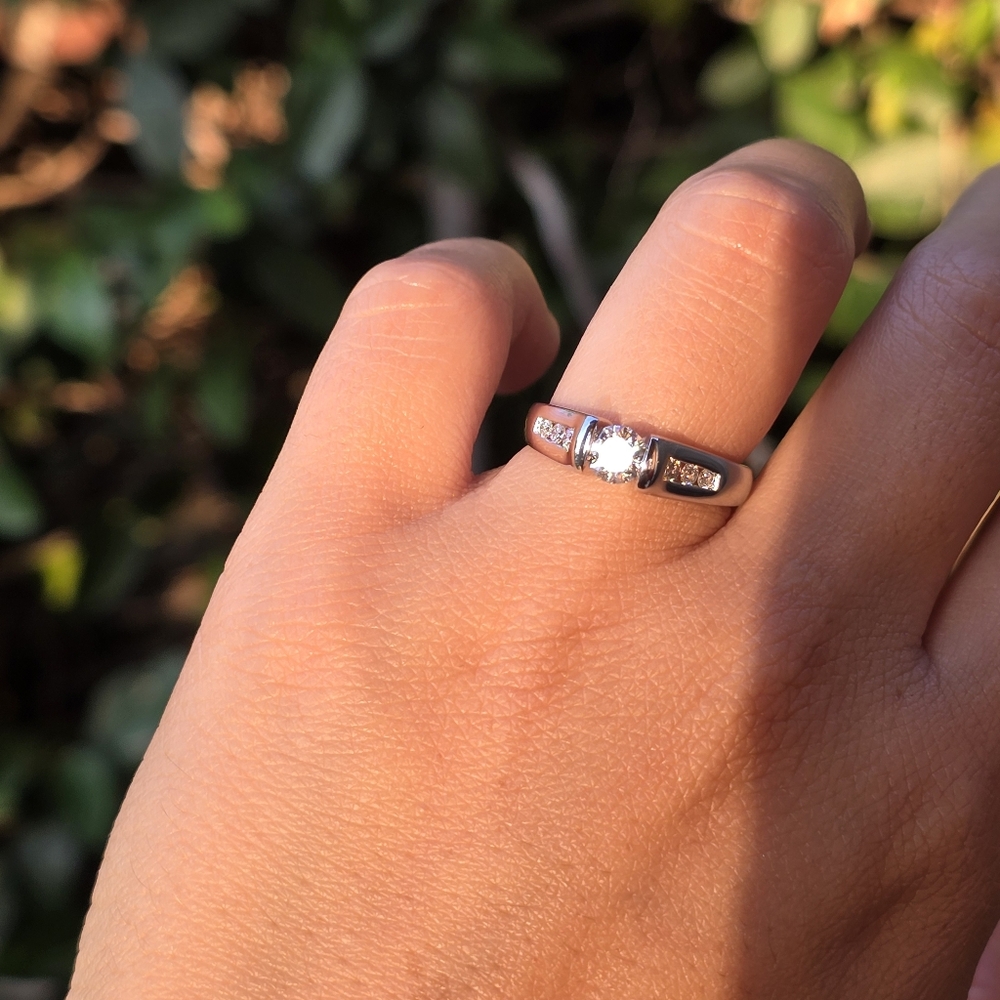 14k Solid White Gold Diamond Ring - image 4